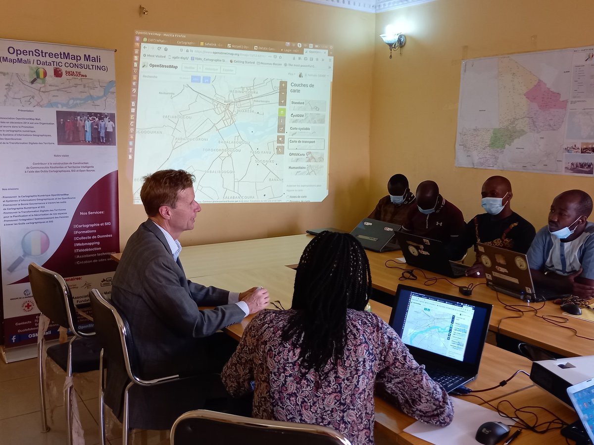 Nathalie SIDIBE🇲🇱❤✊💪 (@honorable_nath) on Twitter photo Honorés par la visite de son excellence <a href="/DKambMali/">DKauMali</a>🇩🇰 dans notre modeste bureau ce 23Avril
Les échanges ont portés sur les projets réalisés par notre Start-up <a href="/DaTa_TICS/">DataTIC_Consulting</a> et les activités &perspectives de notre Asso <a href="/OSM_Mali/">OpenStreetMap Mali🇲🇱</a>
#YouthEngagement #womenentrepreneurship #Map4Resilience Honorés par la visite de son excellence <a href="/DKambMali/">DKauMali</a>🇩🇰 dans notre modeste bureau ce 23Avril
Les échanges ont portés sur les projets réalisés par notre Start-up <a href="/DaTa_TICS/">DataTIC_Consulting</a> et les activités &perspectives de notre Asso <a href="/OSM_Mali/">OpenStreetMap Mali🇲🇱</a>
#YouthEngagement #womenentrepreneurship #Map4Resilience