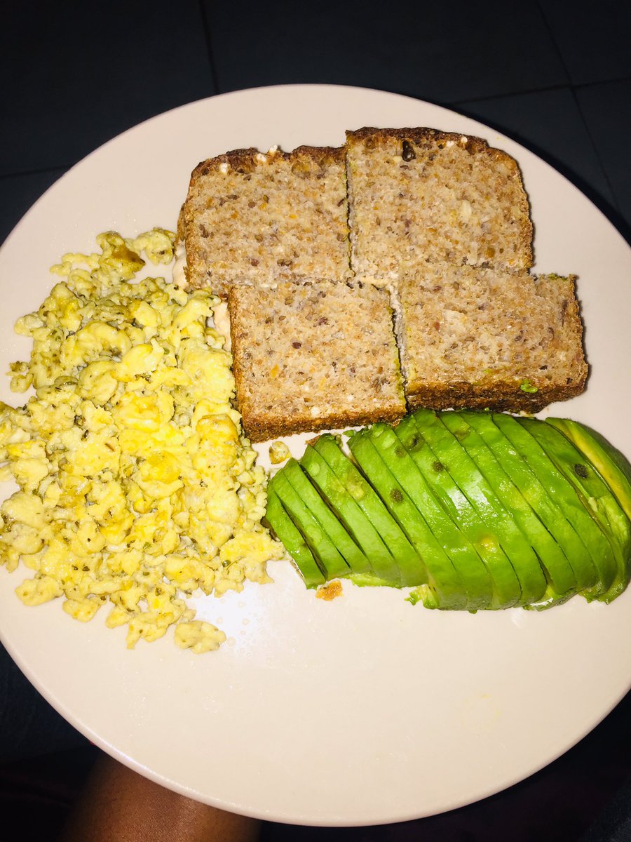 NkondeFikile's tweet photo. I’m busy fixing now! #FetchYourBody2021 #FitnessMotivation #BodyConstruction #FoodLover❤️ https://t.co/aT5sLfBf52