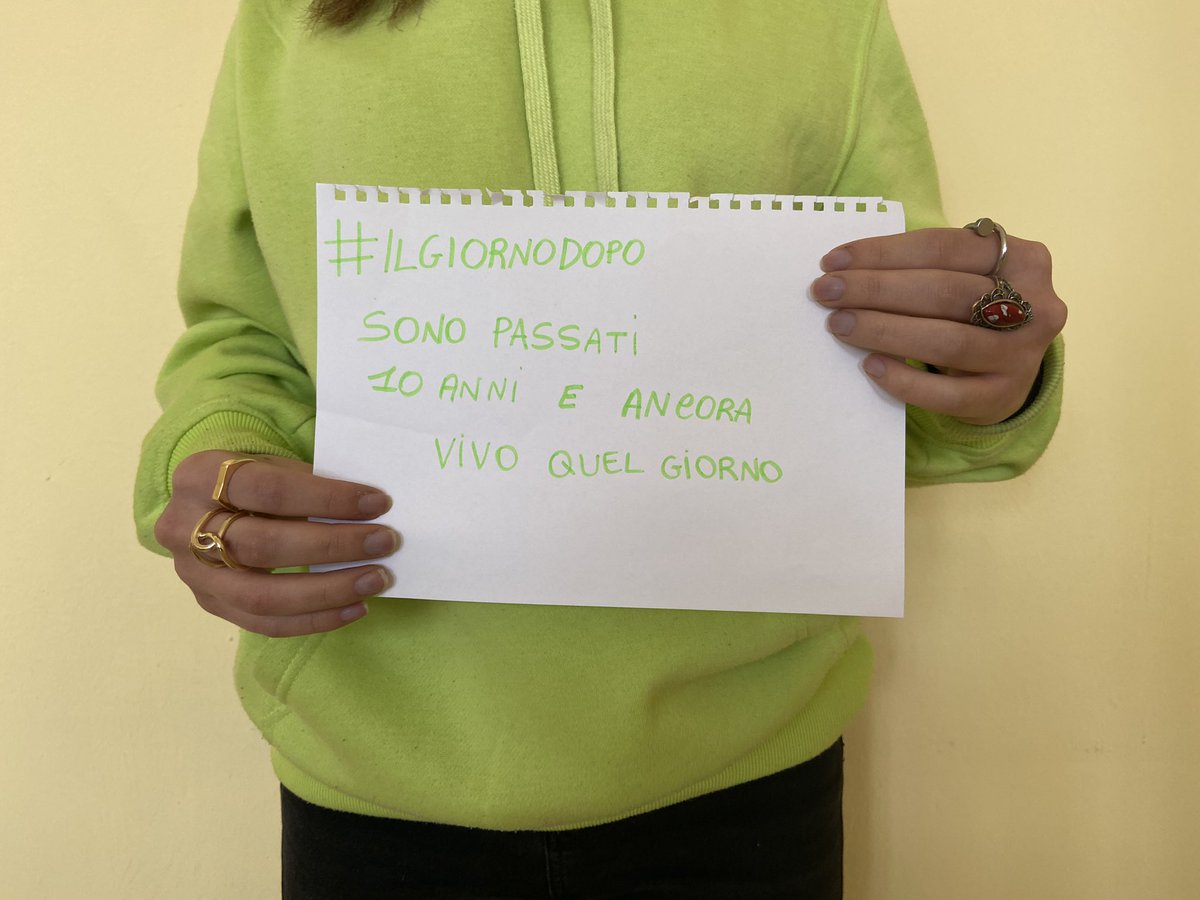 Bflystreet's tweet photo. Non tutte/i le/i ragazze/i che subiscono un qualsiasi tipo di violenza riescono a denunciare. C’è chi per molto tempo continua a subire e chi riesce a scappare. Ognuno necessita del proprio tempo per elaborare e cercare di ricominciare da capo. https://t.co/a4Mwbr4IaX