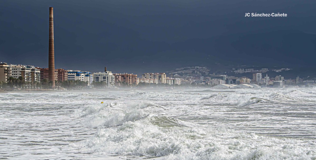 @Storm_Malaga @Malagaconacento @OrgullodeMalaga @turismodemalaga @visitcostasol @WelcomeToMalaga 
#Málaga
#LaTérmica