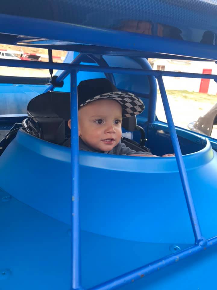 FORD1ST's tweet photo. When your great nephew says I am taking this BAD @EliteChassis to the front!!!! Even though he isn't able to yet, his dad @aaronbarley28 brought home the win last night. #GO28 #bestpicever https://t.co/rEmYgbiB3G