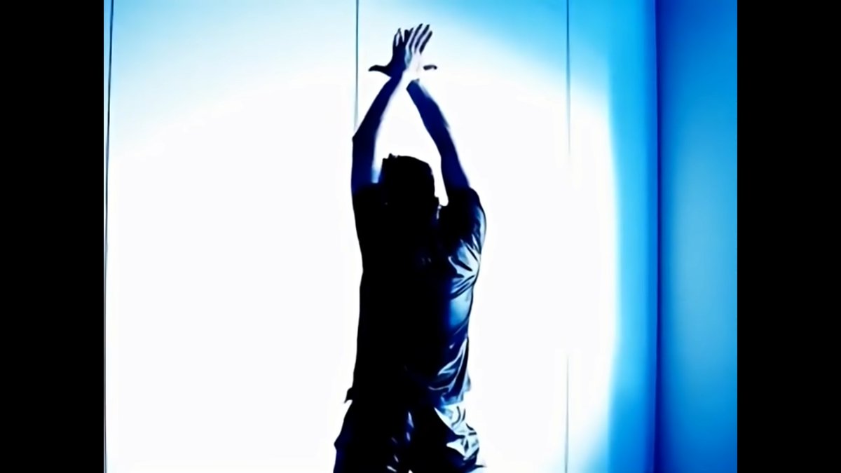 ウマ娘の観客の中にどこまでみたことのある孤独なsilhouetteが観測される Togetter ウマ娘の観客の中にどこまでみたことのある孤独なsilhouetteが観測される Togetter