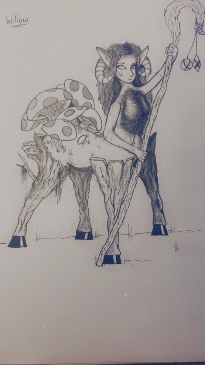 Little sketch of my Centaur Druid, Willow for a dnd 1 shot ☺️