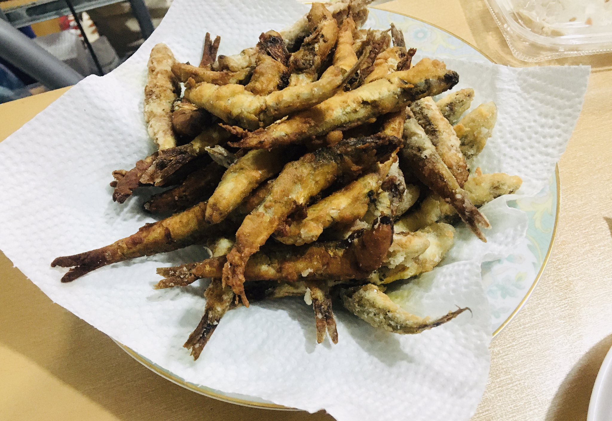 تويتر Kari على تويتر 本日の釣果 カタクチイワシ125 サヨリ2 サヨリはまだ珍しいみたいでラッキー 唐揚げと刺身にしました T Co E0boqjs3gb
