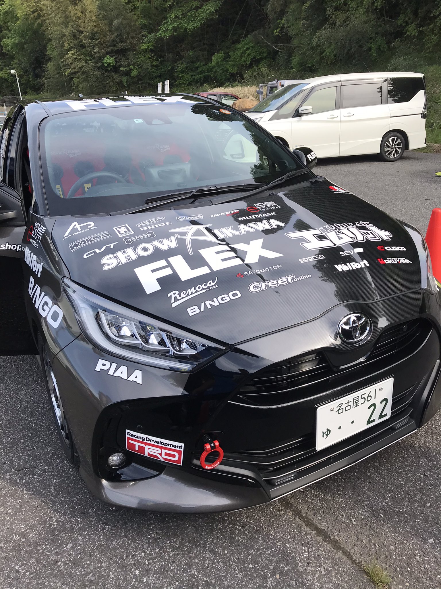 تويتر Flex Show Aikawa على تويتر 今日は急遽トヨタ自動車開発スポーツcvt搭載ヤリスのテスト走行 を茂原ツインサーキットで行ってきました 翔さんもスポーツcvtと車両に好感触 シェイクダウンとは思えないぐらい全開で攻めてました また近々取材メディア情報公開