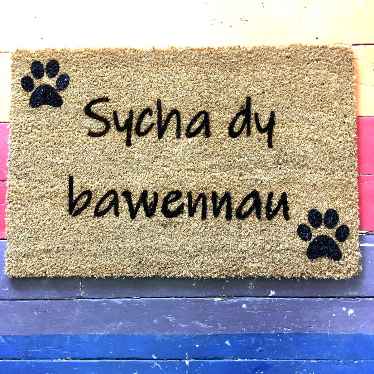 Theoldshopbont's tweet photo. Some special order doormats yn Cymraeg today, what would yours say?
We can cut them them to size too

https://t.co/gVmrfADW1I https://t.co/SVEuBqjeLm
