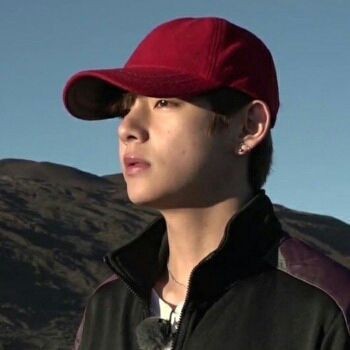 Taecaff's tweet image. taehyung vibes