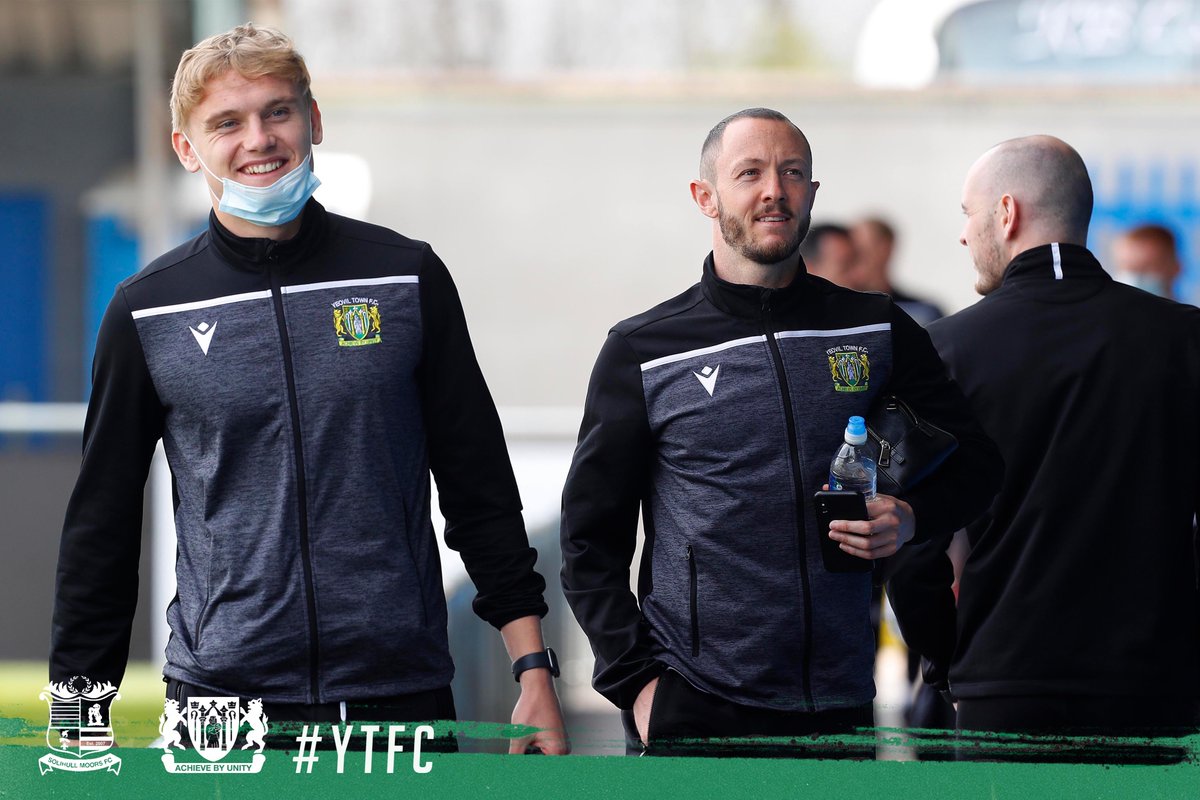 YTFC's tweet image. 😆 Starting XI mood. 

#YTFC 💚