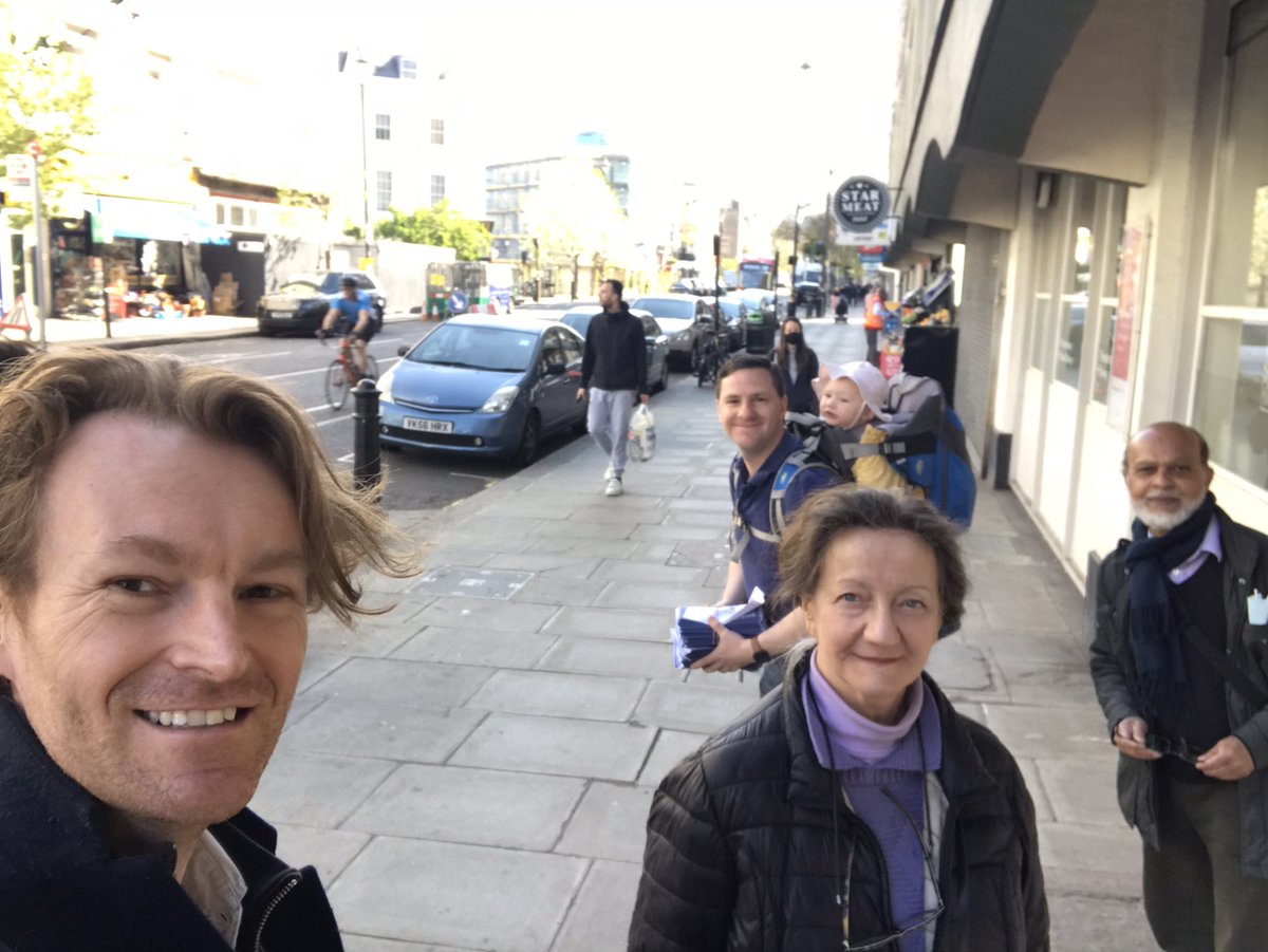 Iain Bott tweet media