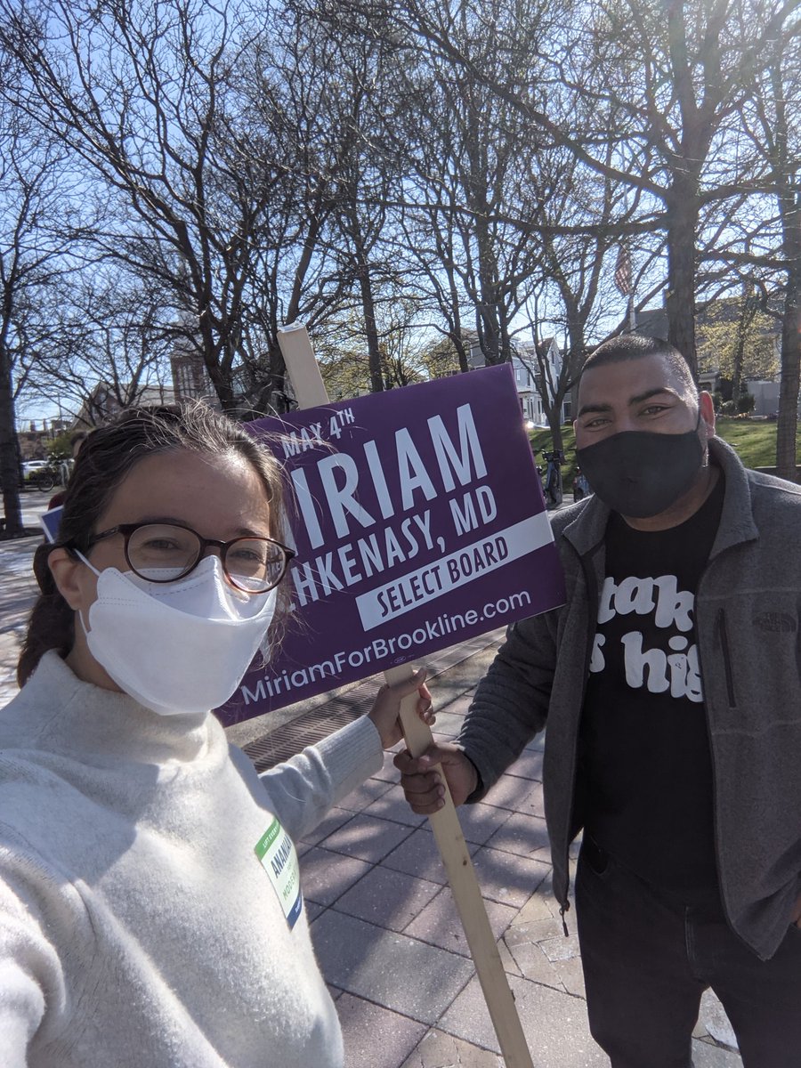 DrNataliaLinos's tweet image. Live in #Brookline? Town elections are on May 4th! You can also vote early TODAY at Town Hall. Come say hello and join me in voting for @Miriam4Bkline for Select Board + @cscottnet for Moderator if you want a Brookline that works for everyone! I'm also on the ballot for TMM p6.