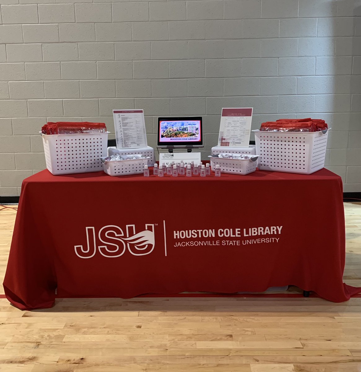 JSULibrary's tweet photo. #PreviewDay2021 is about to start! Stop by our table in the Rec Center to learn how YOUR Library can help you. Can’t wait to see you, #FutureGamecocks #JSU25. https://t.co/YLqmVr7QQY