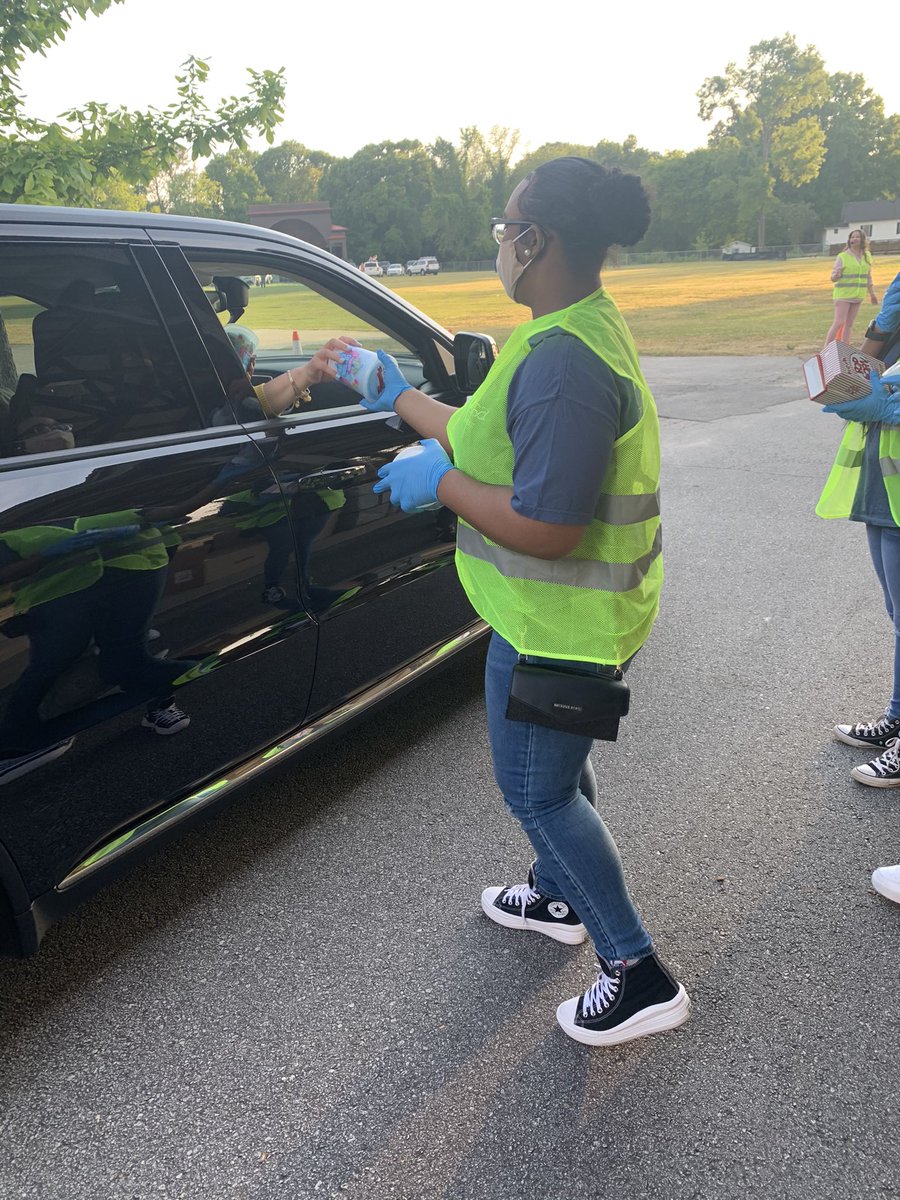 Drive in Movie Night— Part 2! We are extremely proud of the 4 sensational HOSA members who volunteered at last night’s Newton County Bicentennial Movie Night. Once again NCCA HOSA proves that our volunteers are hardworking and community-oriented. Well done ladies!