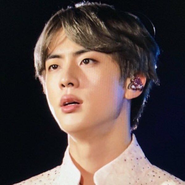 when the quality is bad but you're kim seokjin ; an endearing thread