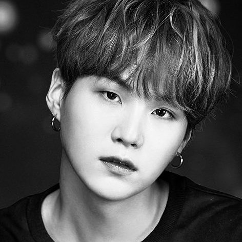 Let's vote... I'm thinking... Another one of my absolute weaknesses... Bangtan in black & white. So beautiful. In fan chant order.Want to share your faves and vote? #BestFanArmy  #BTSARMY  @BTS_twt  #iHeartAwards