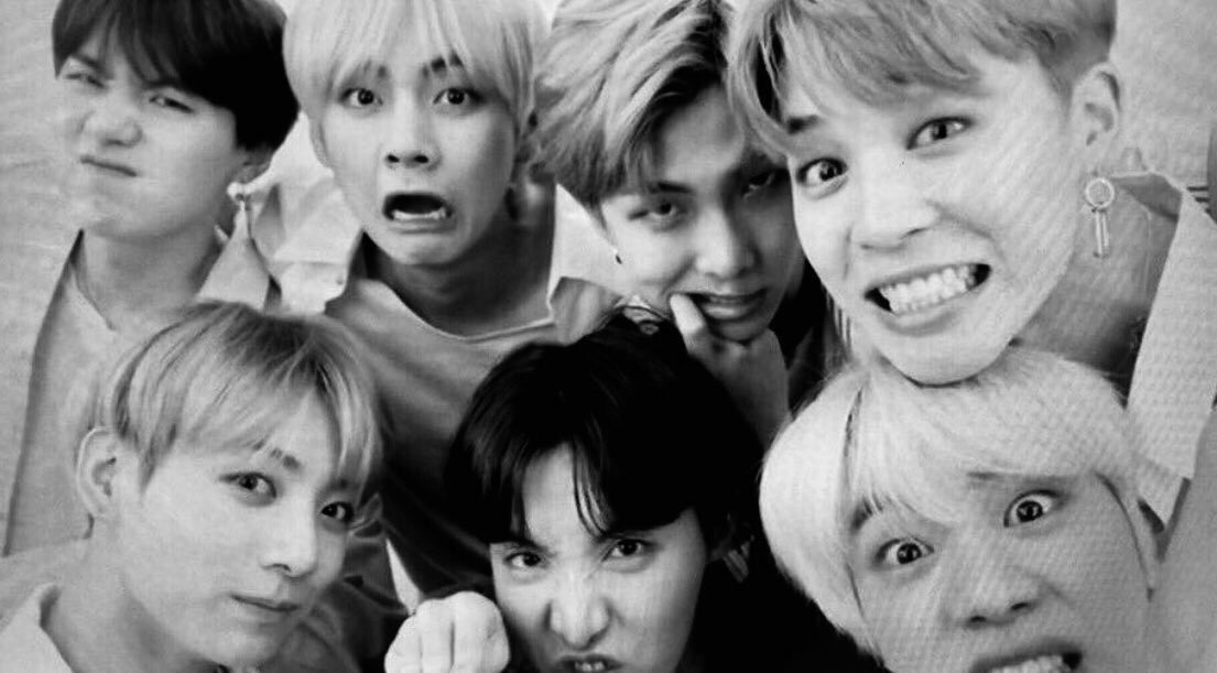 There's just sth special about black and white Bangtan photos. So stunning. #FaveChoreography  #Dynamite  @BTS_twt  #iHeartAwards