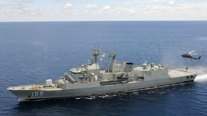 Dari sekian banyak aset negara lain yang diperbantukan, HMAS Ballarat jadi kapal pertama yang tiba di perairan Bali karena lokasinya paling dekat, dan Frigate ini punya kecepatan paling tinggi dibandingkan dengan kapal-kapal lainnya