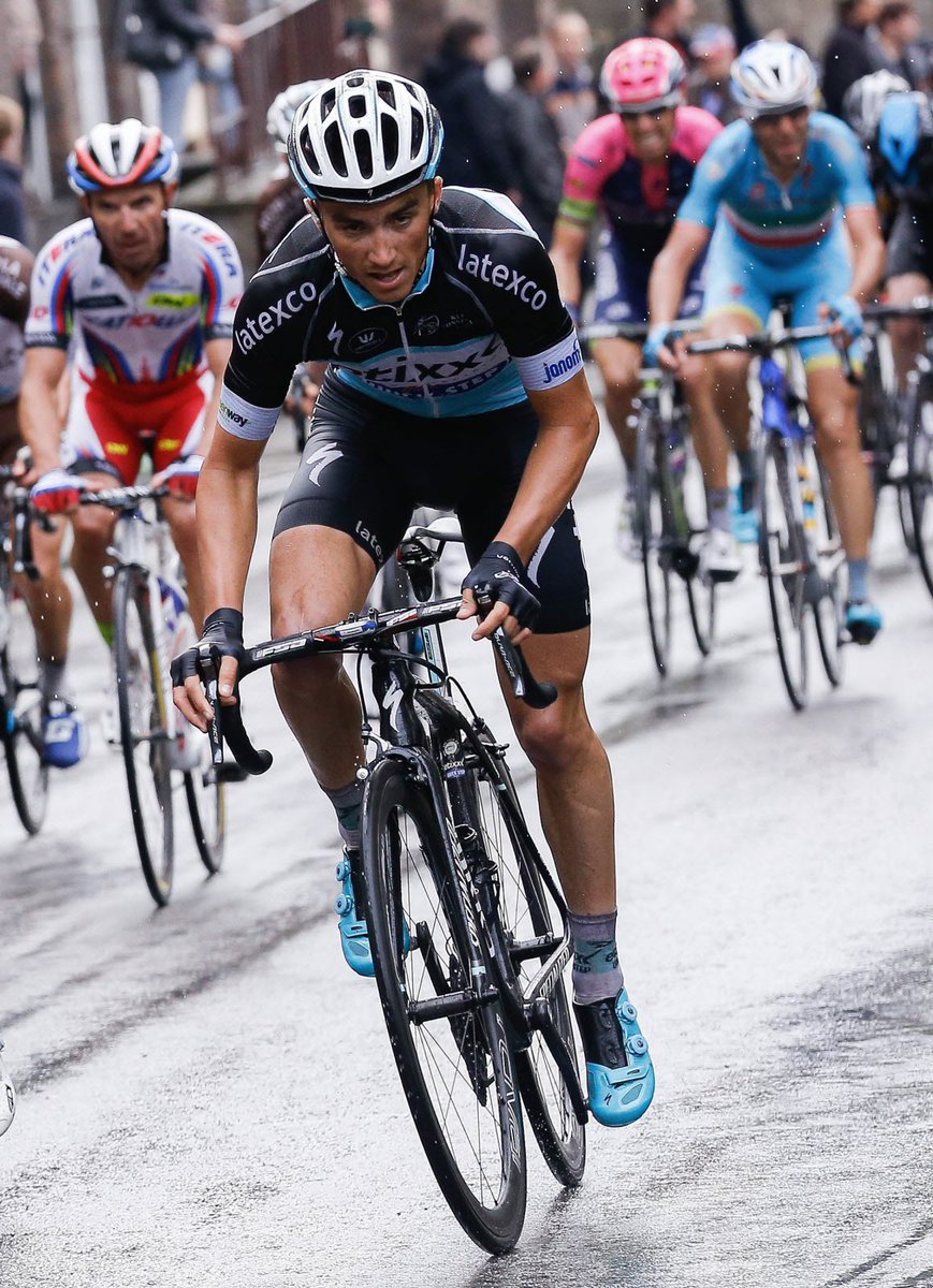 2015: La RévélationKwiatkowski défaillant, Julian se retrouve leader improvisé de la Quickstep dans le final de Liège, pour sa première campagne ardennaise, après deux premières classiques réussies: 7e de l'amstel (victoire de kwiato), 2e de la flèche derrière Valverde