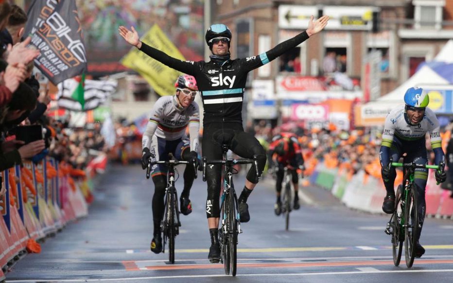 Albasini emmène avec lui Costa, Poels, SanchezEt c'est Wout Poels qui va gagner le premier monument de l'histoire de l'équipe skyDerrière, épuisé, Alaphilippe ne dispute pas le sprint et termine 23e