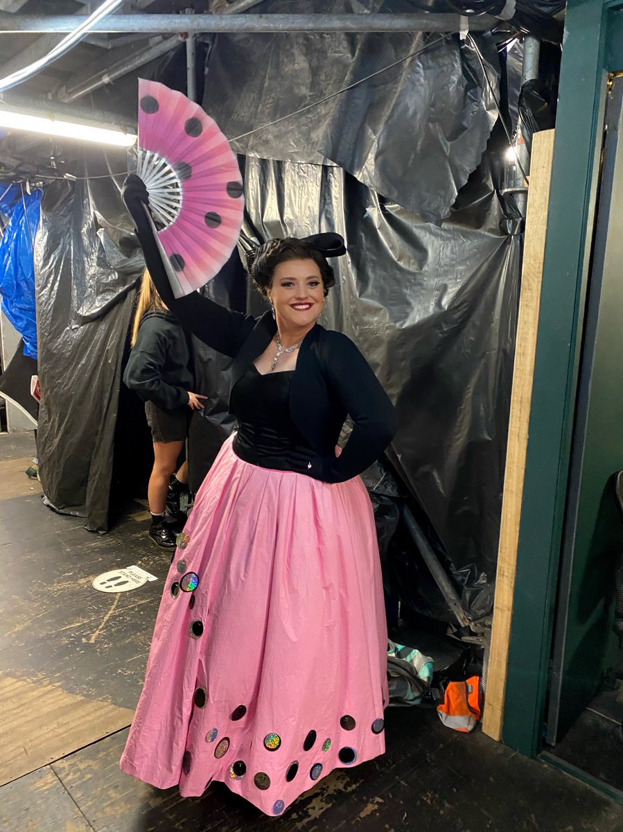 Backstage with my cheeky onstage partner Dr Granvil / Gennadi Dubinsky 🩺 and my new girl group “The three little maids” 💖😆

Handa Opera on Sydney Harbour 
La traviata # 25
.
.
<a href="/operaaustralia/">Opera Australia</a>
 #operalife #latraviata #operaharbour #soprano #handaoperaonsydneyharbour