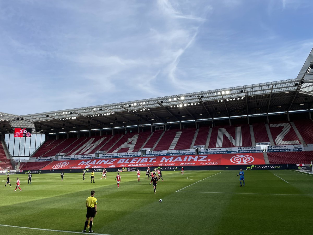 Mainz 2-0 Bayern HT. As complete a performance as you will see against Bayern. Out performed them in every single area. Robert Lewandowski’s only shot looked like it was from a guy who’s been out injured for the best part of a month.No win for Bayern today = no title today.