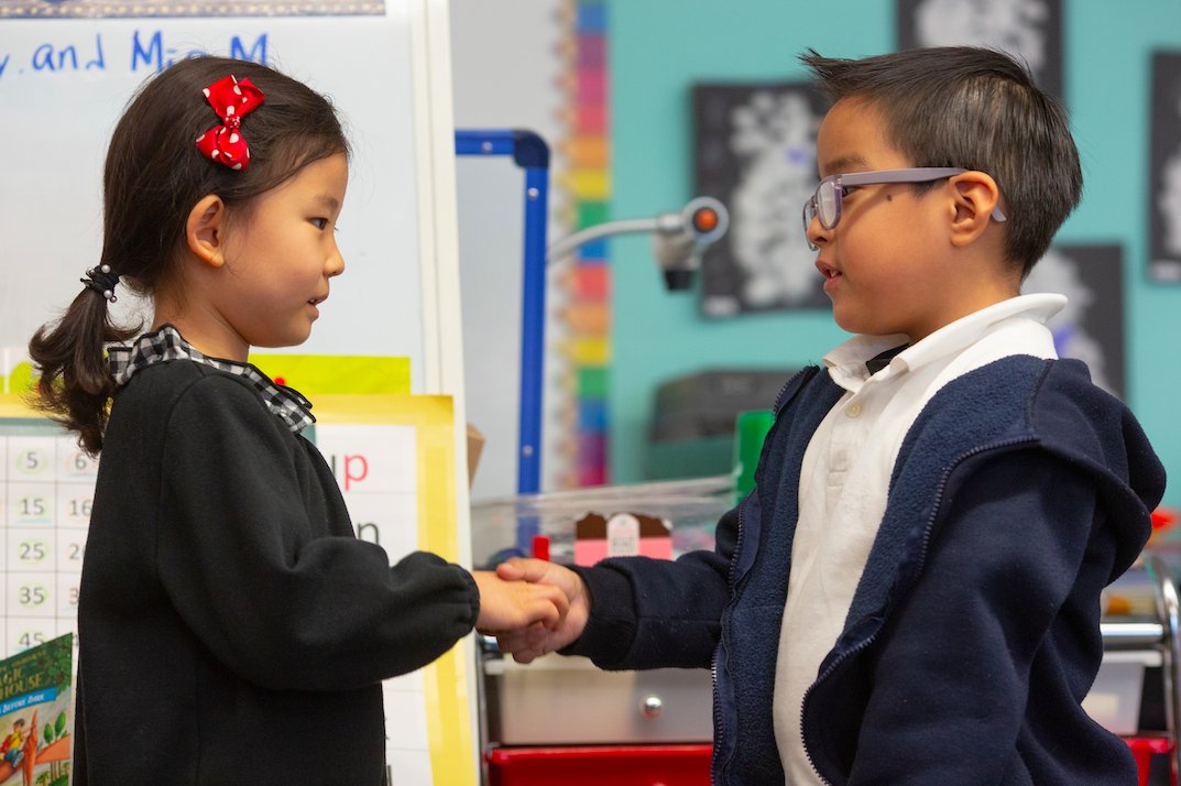 Colorín Colorado (@colorincolorado) on Twitter photo Updated! How to Create a Welcoming Classroom for ELLs -- this is one of our most popular articles on <a href="/ColorinColorado/">Colorín Colorado</a>. Please share!
Featuring resources from <a href="/judiehaynes/">Judie Haynes</a> <a href="/TanKHuynh/">Tan K Huynh (he/his) 🇱🇦🇺🇸🏳️🌈</a> <a href="/ValentinaESL/">🌍 ναℓєηтιηα gσηzαℓєz</a> & more! #ELL #ELLchat | ow.ly/HhiQ30rFC4N
Photo: Allison Shelley, EDUimages Updated! How to Create a Welcoming Classroom for ELLs -- this is one of our most popular articles on <a href="/ColorinColorado/">Colorín Colorado</a>. Please share!
Featuring resources from <a href="/judiehaynes/">Judie Haynes</a> <a href="/TanKHuynh/">Tan K Huynh (he/his) 🇱🇦🇺🇸🏳️🌈</a> <a href="/ValentinaESL/">🌍 ναℓєηтιηα gσηzαℓєz</a> & more! #ELL #ELLchat | ow.ly/HhiQ30rFC4N
Photo: Allison Shelley, EDUimages