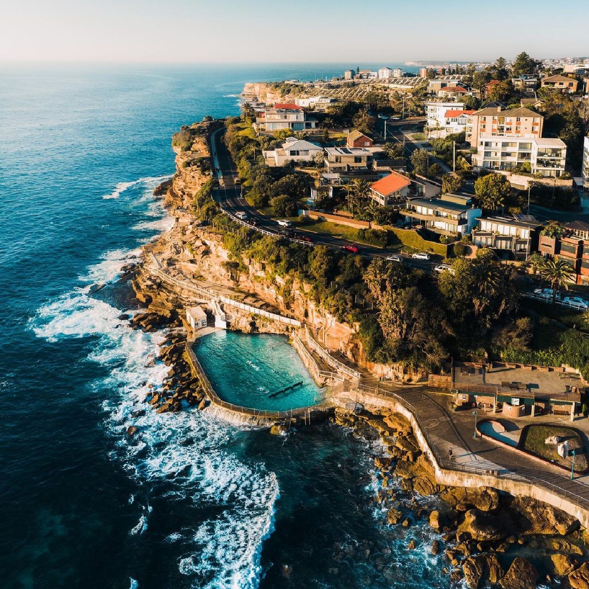 Australia's tweet photo. Surf or swim? Why choose when you can do both at #BronteBeach!?🏄🏼
Captured perfectly by IG/seeshots, this popular beach in @visitnsw is a favourite among local surfers and is home to the famous #BronteBaths.
#seeaustralia #ilovesydney #LoveNSW #holidayherethisyear https://t.co/mPenQREZxQ