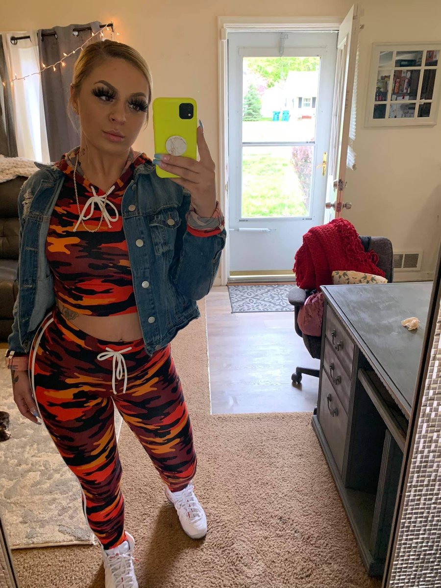 alyssa alexandra tweet media