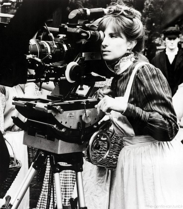 Barbra was the first woman to direct, act, write, produce, and sing in her own film “Yentl” which she received the Best Director Award for at the Golden Globes. She was the only woman to do so until the 2021 Golden Globes.