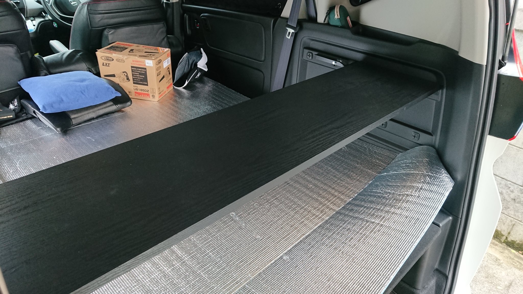 Guchi V Twitter キャンプ 車中泊用のラゲッジボード ルーフラック自作で製作 純正品注文したら 数万円しますが約１万円で仕上げました フリードプラス フリードプラス自作 T Co Rslt8t8of3 Twitter