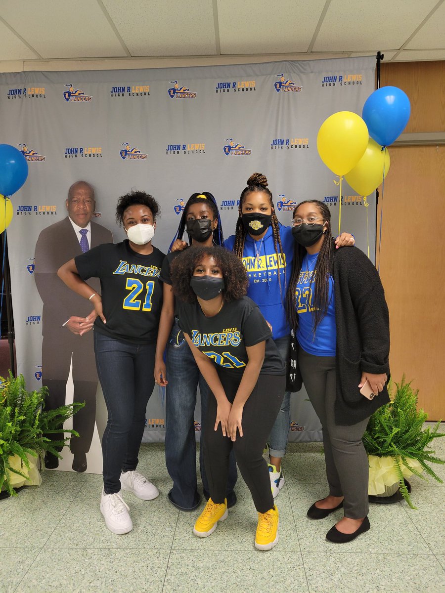 These young ladies spoke TRUTH at the JRL dedication.   I am PROUD to know them &amp; excited to see where God will take them.  EXCELLENT JOB, girls‼ Show the world our #BlackGirlMagic ❤✊🏽
<a href="/JohnLewisHSFCPS/">Alfonso G Smith</a> @RawanHashim14 @BoatengKimberly 
#Beauty #Melanin #NxtLvl #Greatness #Grads