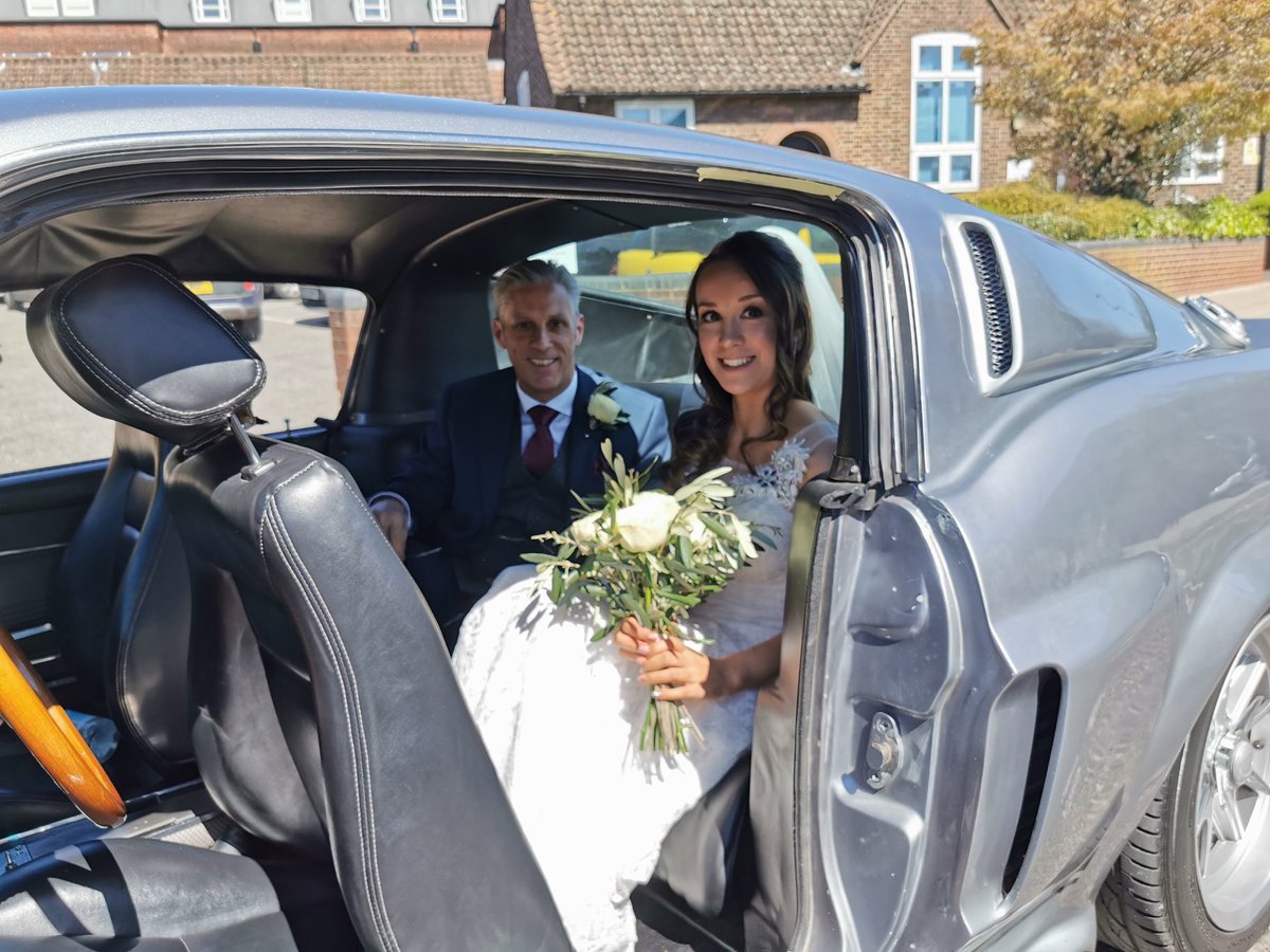 SupercarWedHire's tweet photo. Another lovely #wedding in the stunning #67ShelbyGT500 #eleanor #supercarwedding #DavidPoole photography https://t.co/nPhHezkCD3