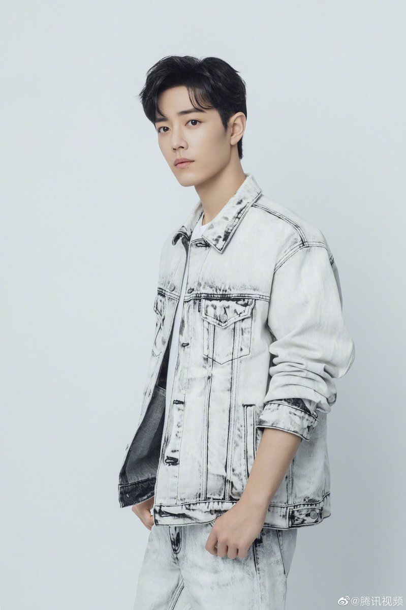 xiao zhan released guangdian on april 25, 2020 and it was like its name suggested, a beacon of light for all of us. 

#1YearofGuangdian