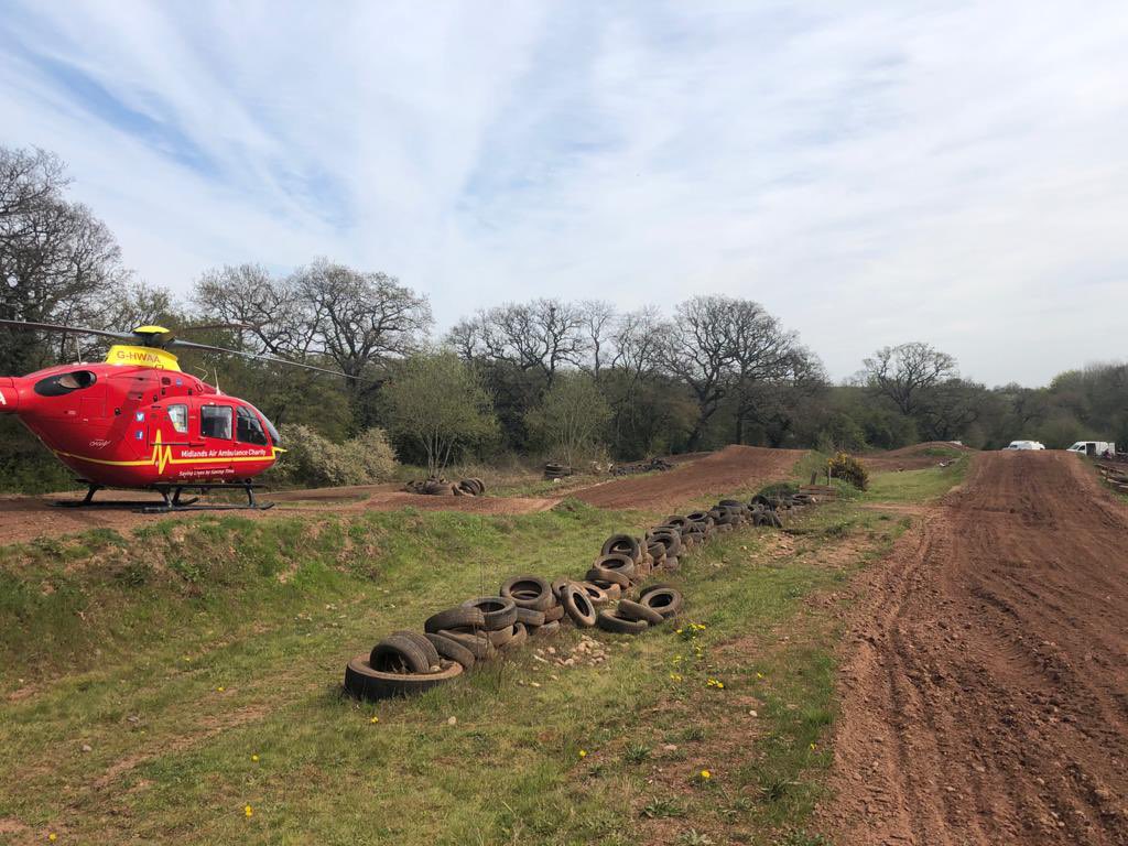 A few pictures from the last 2 days while working on <a href="/MAA_Charity/">Midlands Air Ambulance Charity 🚁</a> HMED09. We’ve responded alongside our <a href="/OFFICIALWMAS/">West Midlands Ambulance Service #HelpUsHelpYou</a> colleagues on a variety of medical and trauma cases. Finished yesterday with a patient taken to <a href="/uhbtrust/">University Hospitals Birmingham</a> before a dusk flight home to Tatenhill airbase. 👍