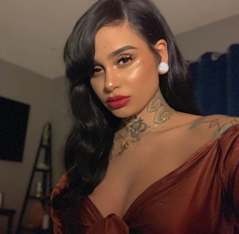 mefeater's tweet photo. Happy 26th Birthday to @Kehlani 💕 https://t.co/0pyUATSad0