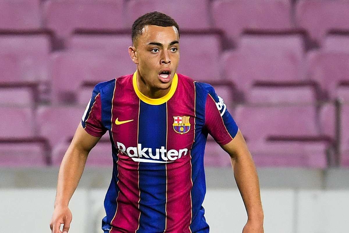 Sergiño DestWhen Barca signed Dest as Semedo's replacement, I wasn't that happy. But the USMNT starter surprised me. He isn't flawless, but there were matches where he showed up big time. If his other attributes become as good as his build-up play, he will be one of the best.