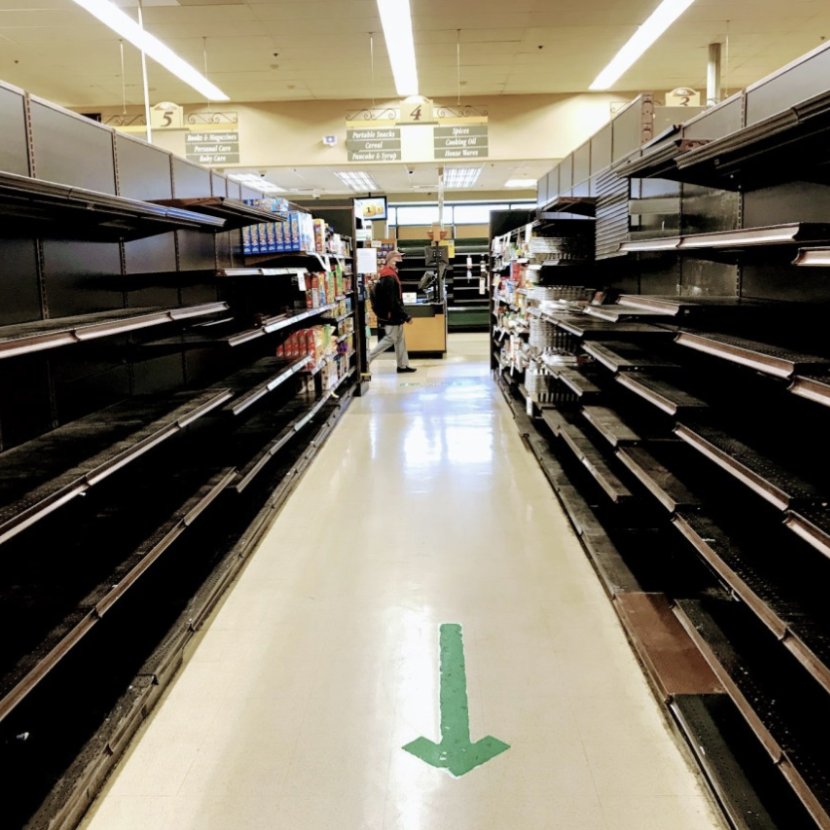 1. Today,  @Kroger is closing two stores in Seattle to retaliate against a local $4/hr hero pay law. More than 100 workers will be fired or dislocated. Kroger made $2.8B in profit in 2020. CEO Rodney McMullen got a pay raise to $21M.Some heart-breaking details are emerging.