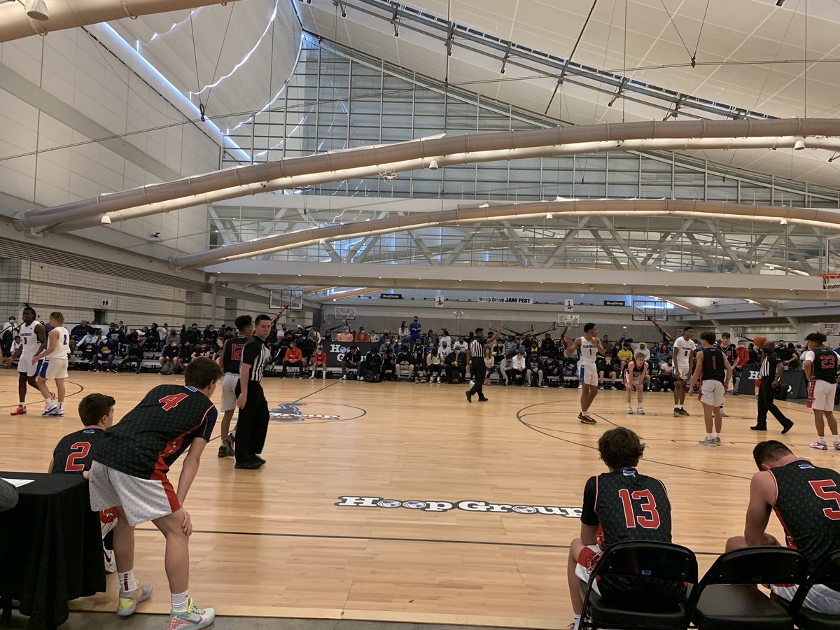 Some Night 1 Standouts at @TheHoopGroup: Javon Adams’22 Dariq Whitehead’22 Rodney Rice’22 Donovan Clingan’22 Isaiah Miranda’23 Tony Felder-Chatman’22 Jao Ituka’22 Cameron Edmonds’22 Jeannot Basima’23 #HGJamFest @_proinsight