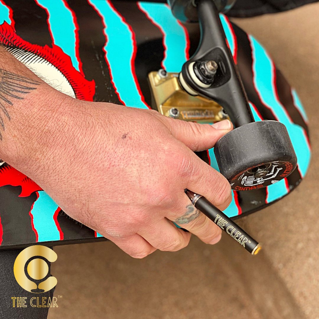 The Clear is back! We're proud to be one of the ONLY places in Michigan you can get these ultra-popular cartridges! 🔥🤑