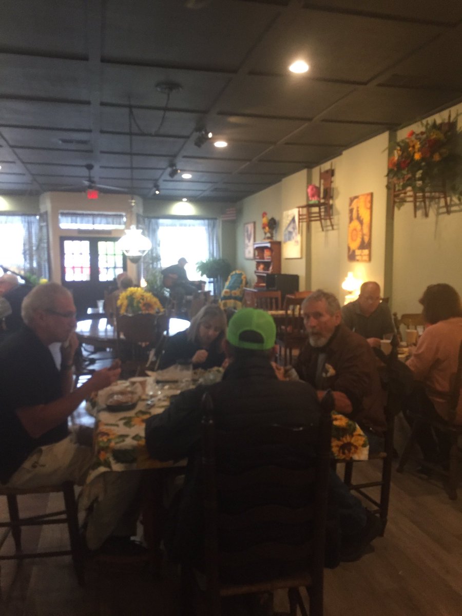 LinDeb8's tweet image. 