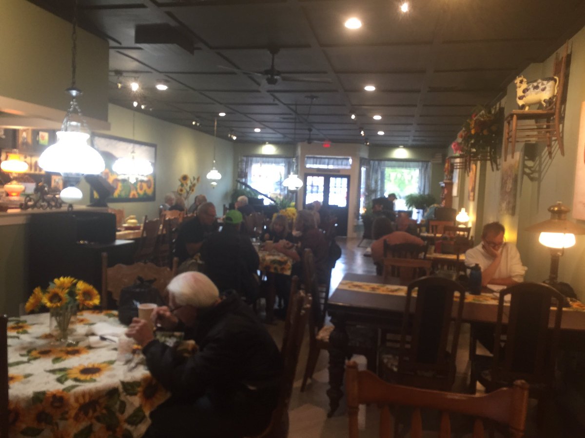 LinDeb8's tweet image. 