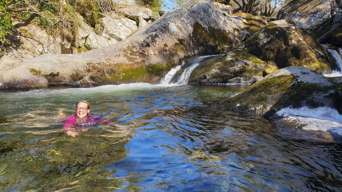 MamHadley's tweet photo. Certainly going nice places and doing good things today @Alpkit enjoying my dulsie sleeves #northwales https://t.co/ld0ncAdfgm