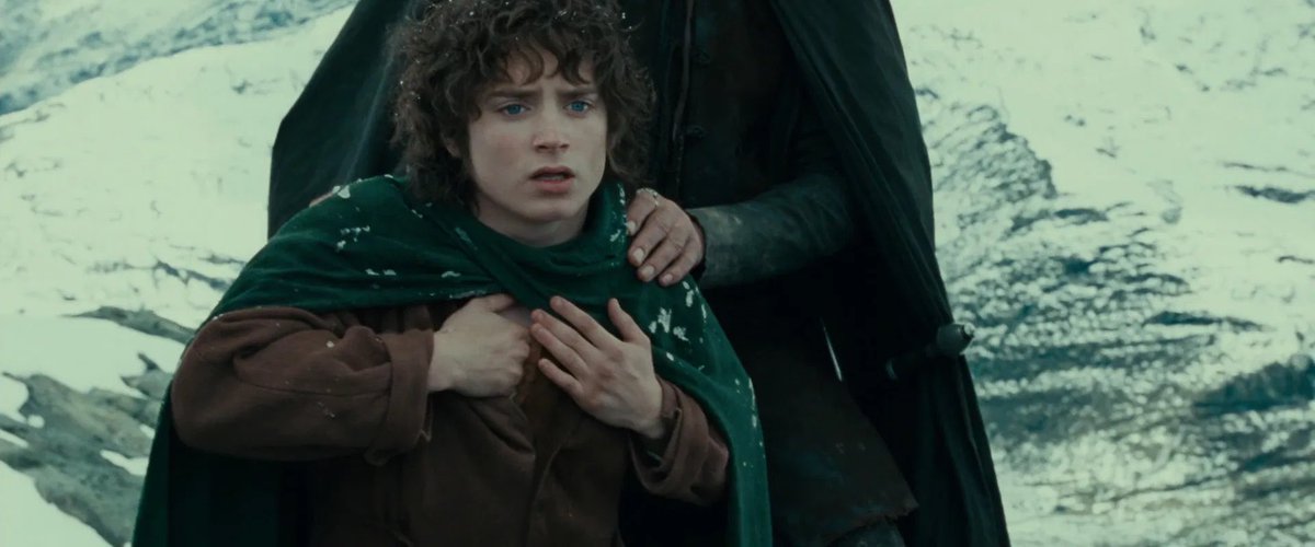 tl is lacking frodo pics rn so here’s a thread of some frodo screencaps from fotr