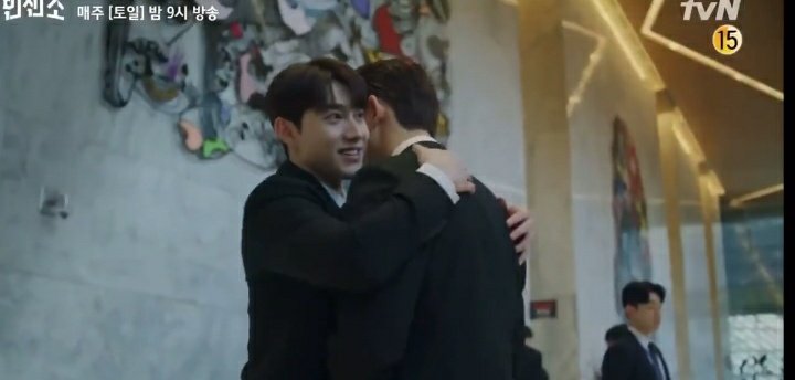 now this will be easier for hanseo to take over babel too as he finally gained his brother's trust but silently he will backstab his brother thus why we see hanseo in jail on preview. "It's all for you brother" hanseo has finally decided to use his brains and step up his game?