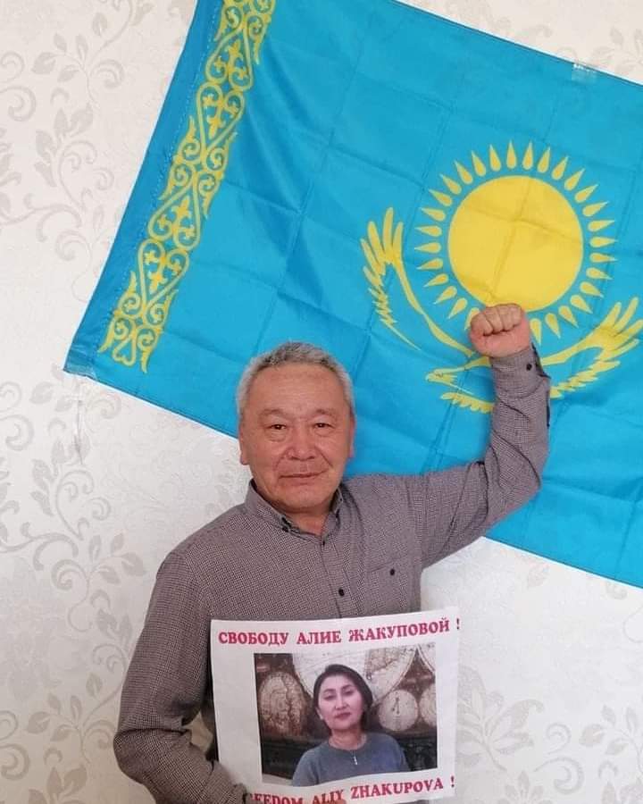 Veritas_kz's tweet photo. 5/6
civil activists #KUMEKBAEV Kuandyk, #SERIKBAYEV Gadilbek, human rights activist #MUSAEVA Roza!

 This is how the peaceful protest ended before it started on the topic: "Zher Satylmasyn" in the city of ASTANA! https://t.co/R0Ql1PVLOE