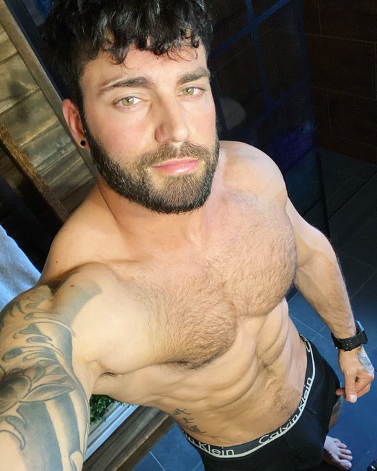 New Onlyfans post is up! https://t.co/rzaiC9BSdq https://t.co/GjUtEn53kb