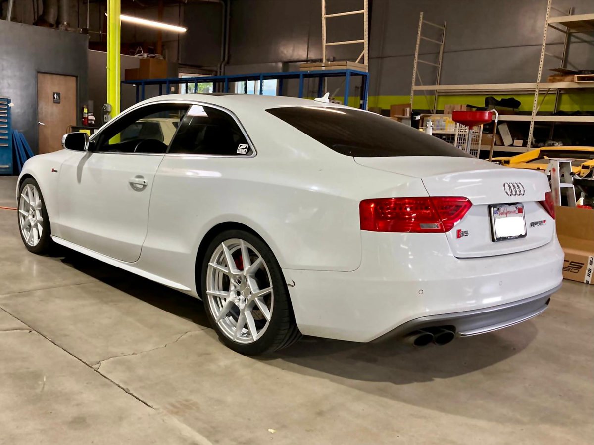 OCTuning1's tweet image. Get your vehicle sitting right like this @Audi #S5. Our customer had H&amp;amp;RSprings with #Rotiform Wheels installed
#automotive #OCTuning #Audi