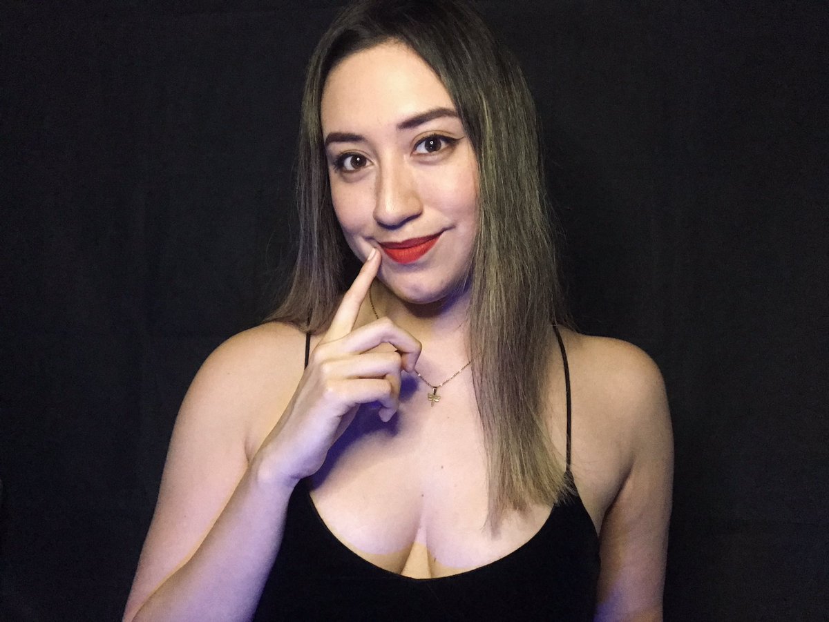 argelyasmr's tweet photo. Especial 15K YA disponible en el canal 🤭 Relájate mientras te susurros cosas sobre mi 🤫 ✨LINK: https://t.co/5TZycfEUAS

#asmr #ASMR #asmrvideo https://t.co/Knk1KGGiiJ