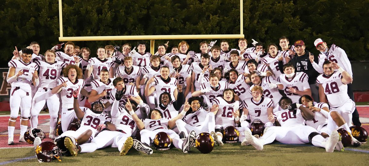 LAFootballAC's tweet photo. We ❤️ our seniors.
Here’s to the Class of 2021.
A dominant force on the field and excellent representation of Loyola Academy in the community.
Another chapter in the storied history of Rambler football capped off with a championship.
Maroon and Gold forever.
#RambleAsOne https://t.co/wWohkAfQjs
