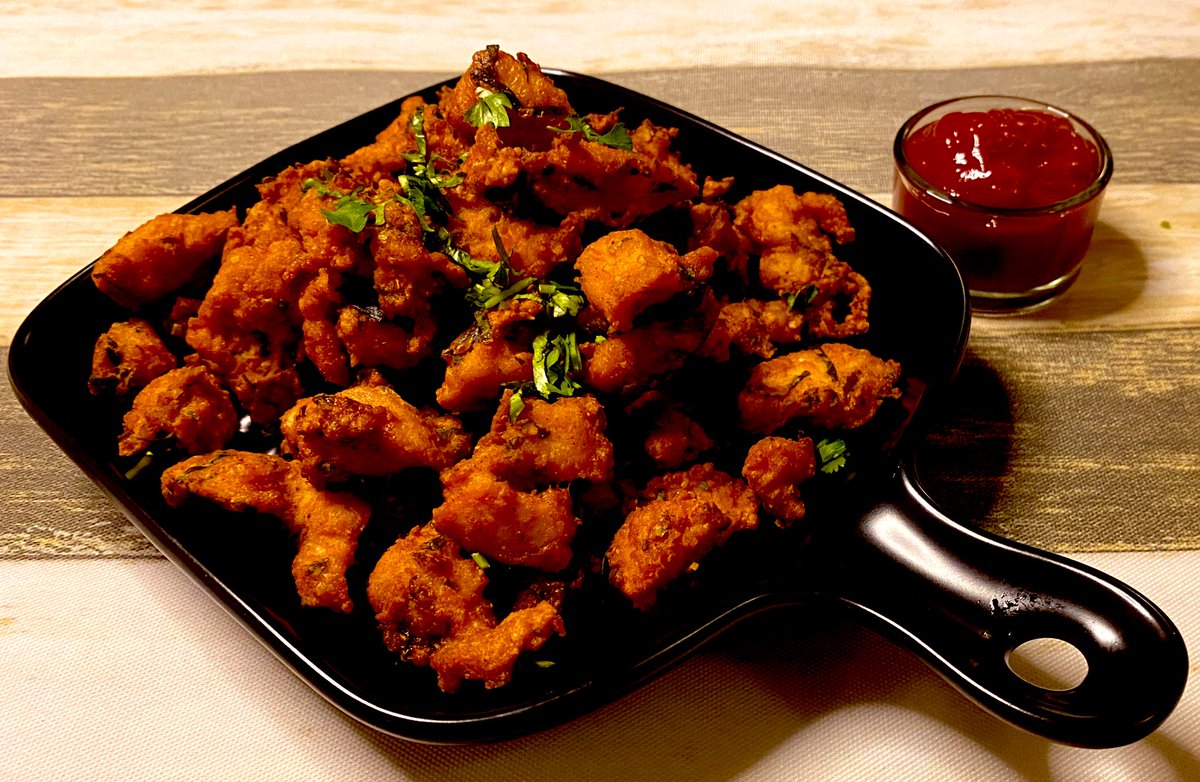 asiskitchen's tweet photo. CRISPY CHICKEN PAKODA
Watch full video on YouTube: https://t.co/0GqdQSiuG5
@asiskitchen @cheatdayeats @relationWthFood @Dhanam08286252 @TheFoodie8 @clubfoody1 @mymenuplace
#crispypakoda #crispychickenpakoda #simplerecipe #easyrecipe #snackrecipe #teatimerecipe #streetrecipe https://t.co/OoQ7Vj8s74