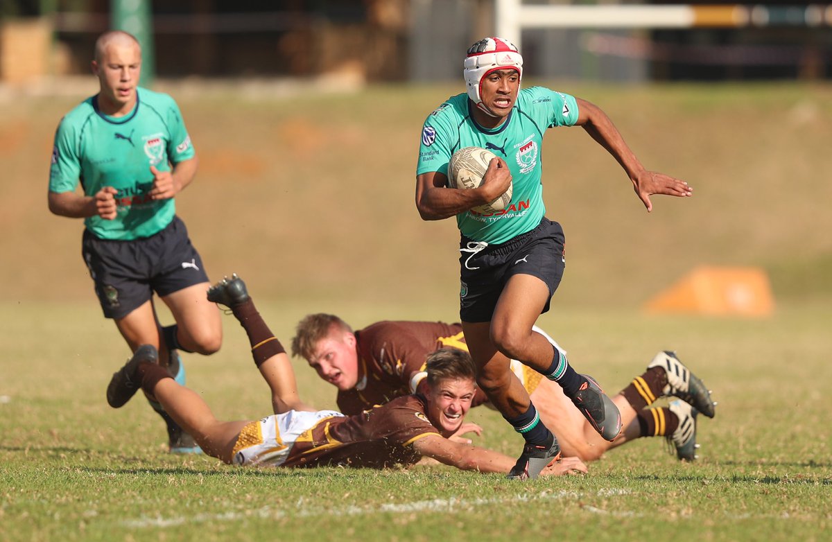 OrtonMediaPhoto's tweet photo. Schoolboy Rugby is back!! Day 2 results of the Monnas Centenary Rugby Festival. 📸 J Orton @Monnas_WitBulle @StellenbergRugb @Helpmekaarsport @OHSKwaggas @Paarl_Boishaai @Springboks @rugby365com @schoolofrugby @Hannes_Nienaber @doellynkoors @craigolewis @SARugbymag https://t.co/PUSc6ljxLf